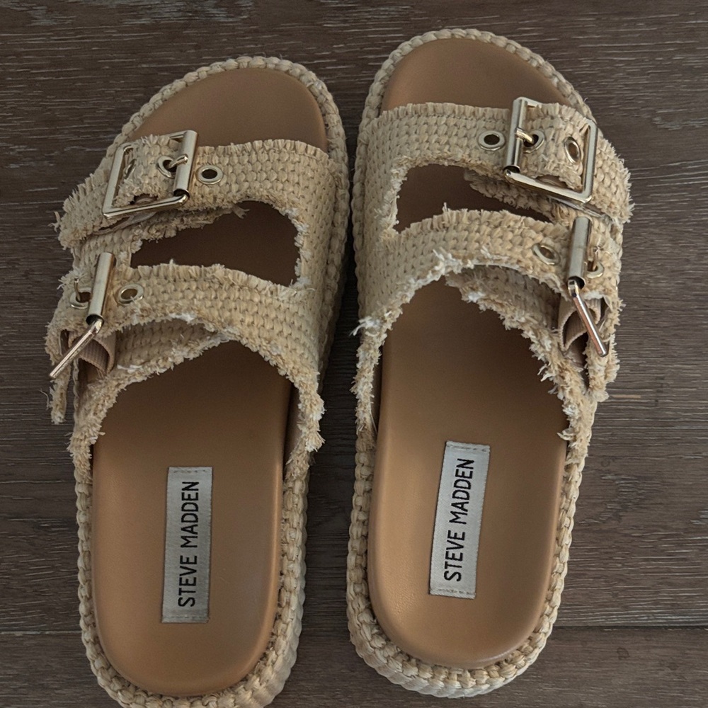 Steve Madden Rattan Buckle Platform Sandals
